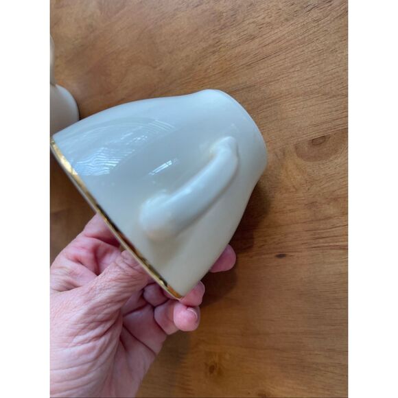 Vintage‎ George Washington and Abe Lincoln Souvineer Cup  Gold Trim - Picture 7 of 9